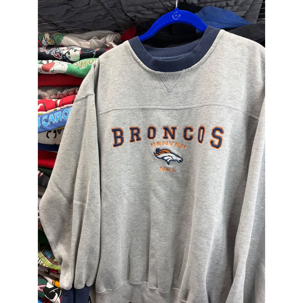 Vintage Denver Broncos NFL Sweatshirt Heather Gray Navy Blue Embroidered Mens XL